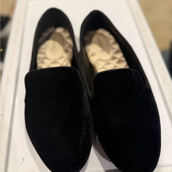 Birdies Black Velvet Flats - Picture 1 of 5